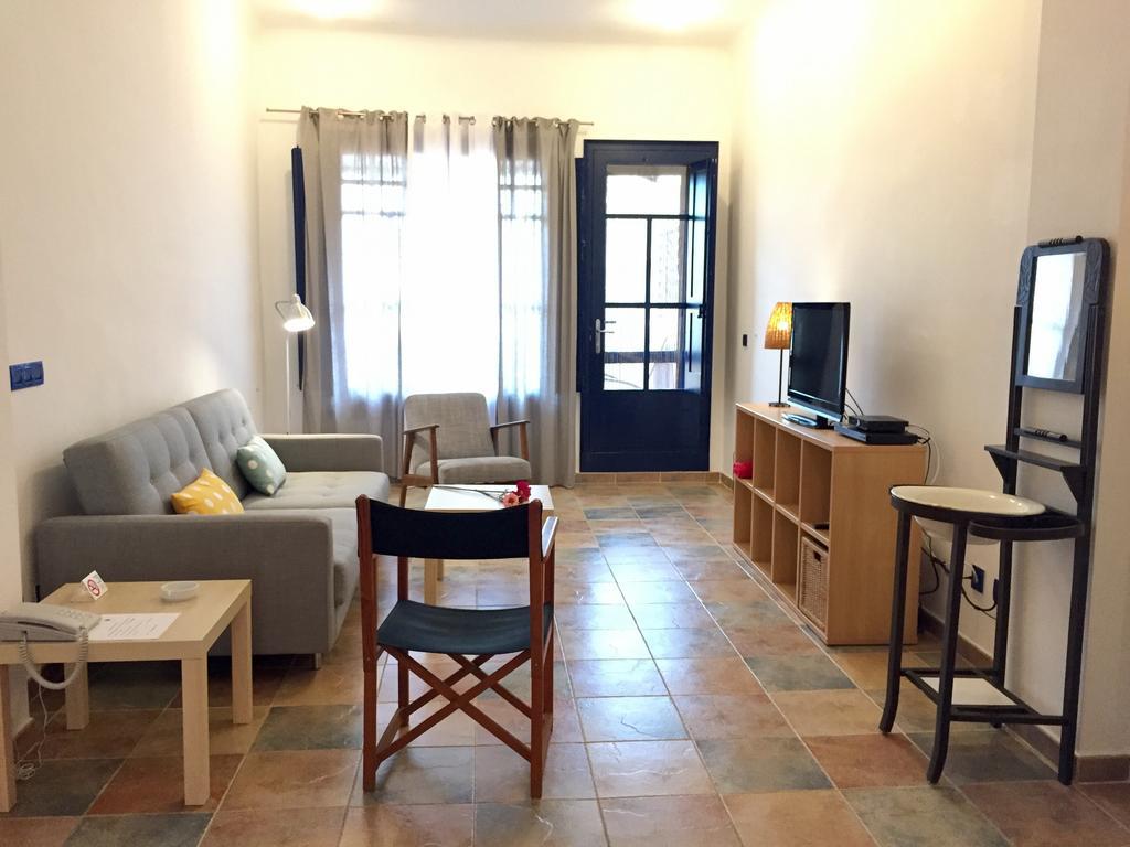 Apartament Can Callis Apartment Castello  D'Empuries Exterior photo
